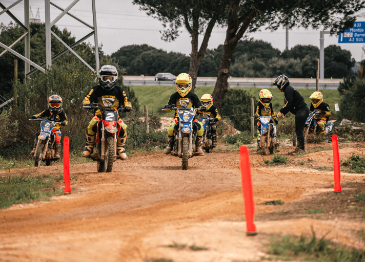 Bruna Antunes at her motocross school during a lesson